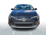 Used 2022 Toyota Corolla LE image 2