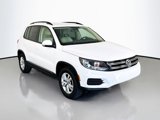 Used 2017 Volkswagen Tiguan S image 2