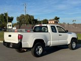 Used 2017 Toyota Tacoma SR image 4