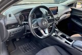 Used 2022 Nissan Sentra SV image 2