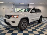 Used 2020 Jeep Grand Cherokee Limited w/ Luxury Group II image 3