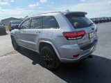 Used 2018 Jeep Grand Cherokee Altitude image 3