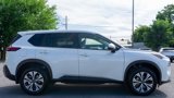 Used 2022 Nissan Rogue SV image 5