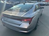 Used 2023 Hyundai Elantra SEL w/ Convenience Package image 5