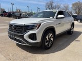New 2025 Volkswagen Atlas Cross Sport SE image 2