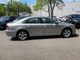 Used 2013 Volkswagen Passat TDI SE image 2