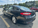 Used 2016 Ford Fusion SE image 4