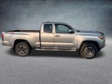 Used 2022 Toyota Tacoma TRD Sport image 3