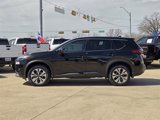 Used 2021 Nissan Rogue SV image 3