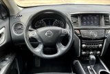 Used 2020 Nissan Pathfinder SV image 4