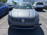 Used 2018 Volkswagen Passat 2.0T SE image 2