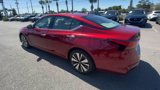 Used 2019 Nissan Altima 2.5 SV image 6