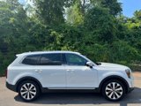 Used 2020 Kia Telluride EX w/ EX Premium Package image 2
