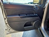 Used 2015 Jeep Compass Sport w/ Power Value Group image 4