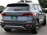 Used 2022 Volkswagen Taos SEL w/ Panoramic Sunroof Package image 3