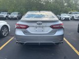 Used 2020 Toyota Camry XSE image 3