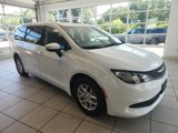 Used 2023 Chrysler Voyager LX image 5