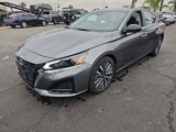 Used 2024 Nissan Altima 2.5 SV image 2