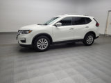 Used 2018 Nissan Rogue SV w/ Sun & Sound Touring Package image 2