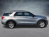 Used 2020 Ford Explorer XLT w/ Equipment Group 202A image 3