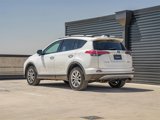 Used 2017 Toyota RAV4 FWD image 3