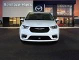 Used 2023 Chrysler Pacifica Touring-L image 3