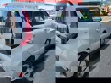 Used 2016 Kia Soul EV + image 3