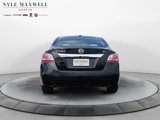 Used 2015 Nissan Altima 2.5 SV w/ Convenience Package image 4