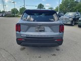 Used 2021 Kia Sorento LX image 4