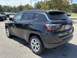 New 2025 Jeep Compass Latitude image 5