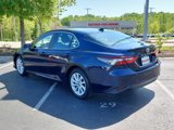 Used 2021 Toyota Camry LE image 5