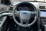 Used 2017 Ford Explorer XLT w/ Equipment Group 202A image 5