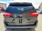 Used 2015 Toyota Sienna XLE w/ XLE Navigation Package image 4