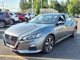 Used 2022 Nissan Altima 2.5 SV image 3
