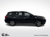 Used 2019 Nissan Pathfinder SL image 2