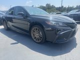 Used 2024 Toyota Camry SE image 3