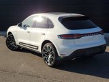 Used 2024 Porsche Macan image 3