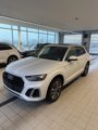 Used 2022 Audi Q5 2.0T Premium w/ Convenience Package image 3
