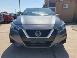 Used 2021 Nissan Versa SV image 2