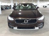 Used 2017 Volvo V90 T6 Cross Country image 3