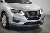 Used 2017 Nissan Rogue SV w/ SV Premium Package image 4