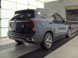 Used 2021 Kia Seltos EX image 2