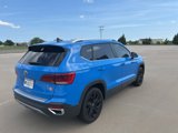Used 2022 Volkswagen Taos SE image 5