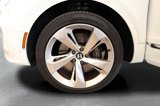 Certified 2023 Bentley Bentayga image 6