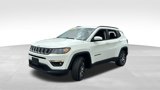 Used 2018 Jeep Compass Latitude w/ Popular Equipment Group image 3