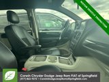 Used 2019 Dodge Grand Caravan SXT image 2