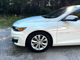 Used 2020 Chevrolet Malibu LT image 2