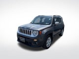 Used 2017 Jeep Renegade Limited image 3