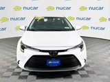 Used 2024 Toyota Corolla LE image 2