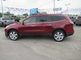 Used 2017 Chevrolet Traverse LT w/ Style and Technology Package image 2